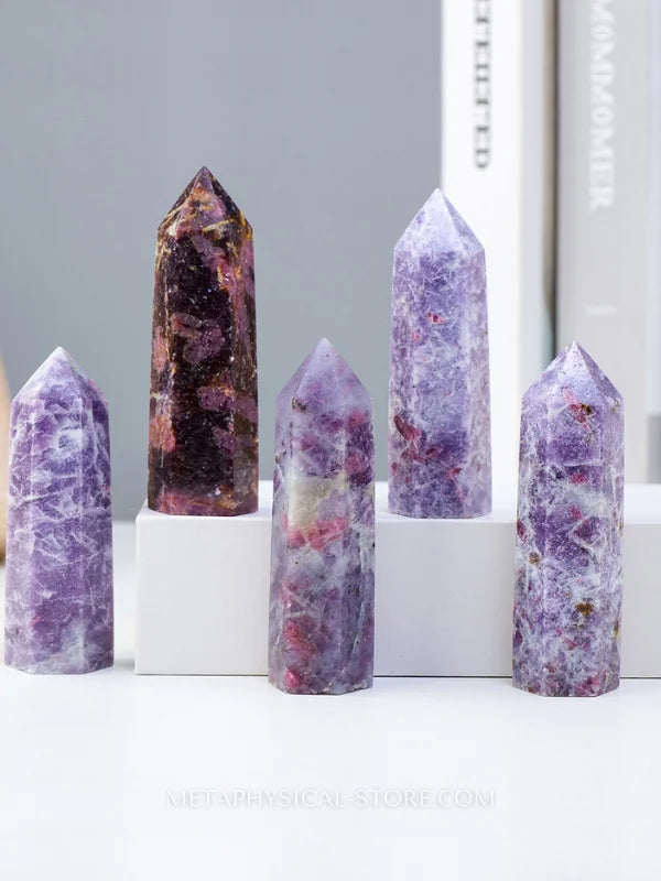 Purple Tourmaline Tower - Tourmaline / 7cm