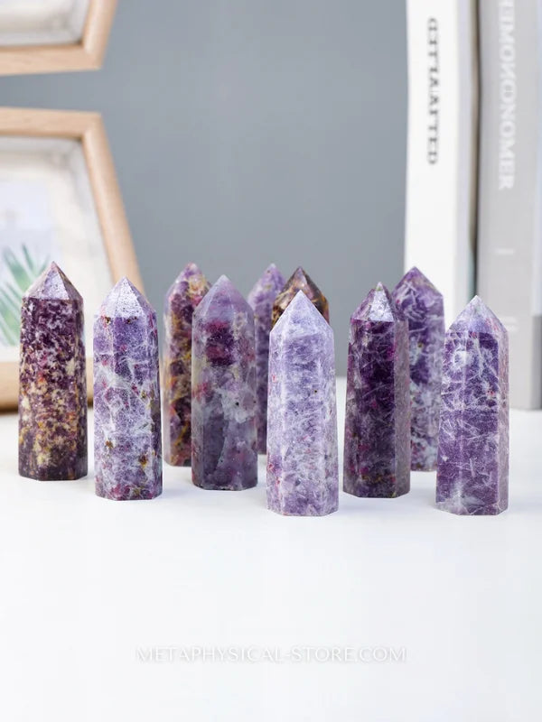 Purple Tourmaline Tower - Tourmaline / 7cm