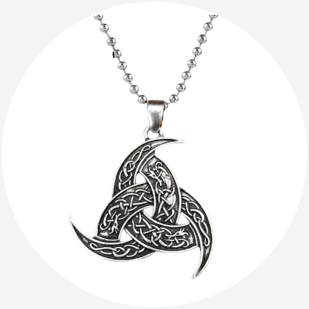 triquetra necklace