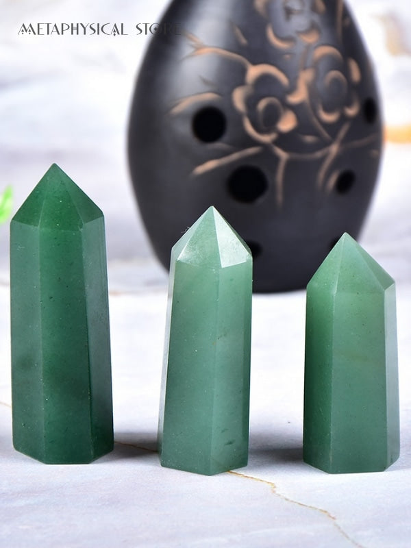 Green aventurine tower