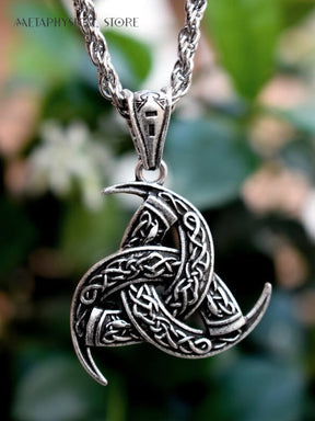 Celtic trinity knot necklace