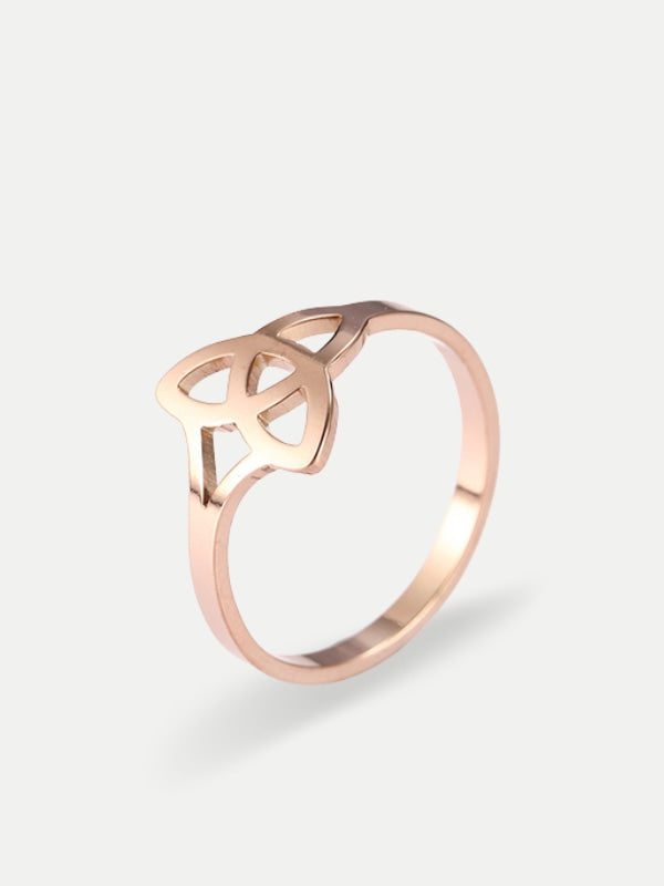 Rose gold Celtic knot ring