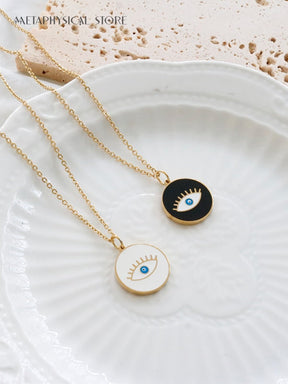 Dynamic Evil Eye Necklace White Gold Image Illustration Dynamic Evil Eye Necklace White Gold Image Illustration