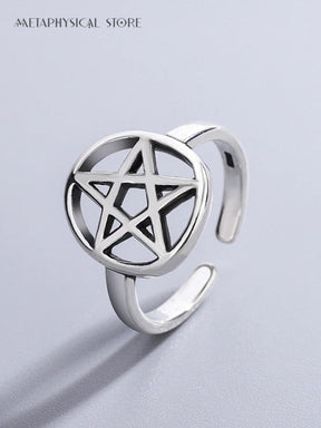 Wiccan pentacle ring