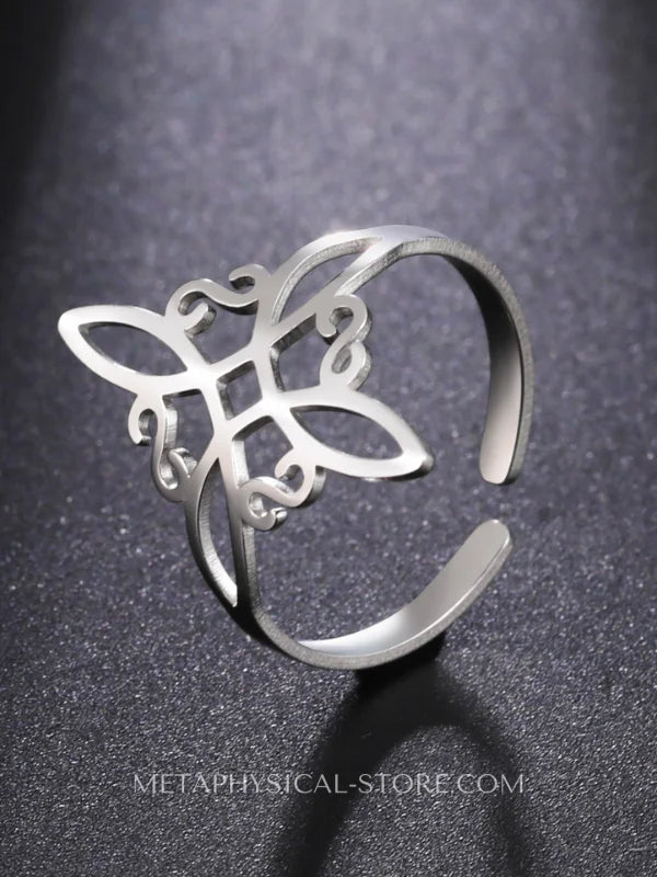 Witches Knot Ring - Resizable